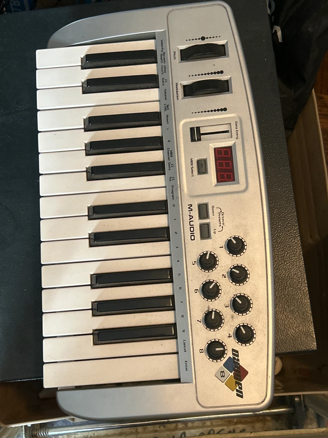 M-Audio Oxygen 8 MIDI Controller Keyboard