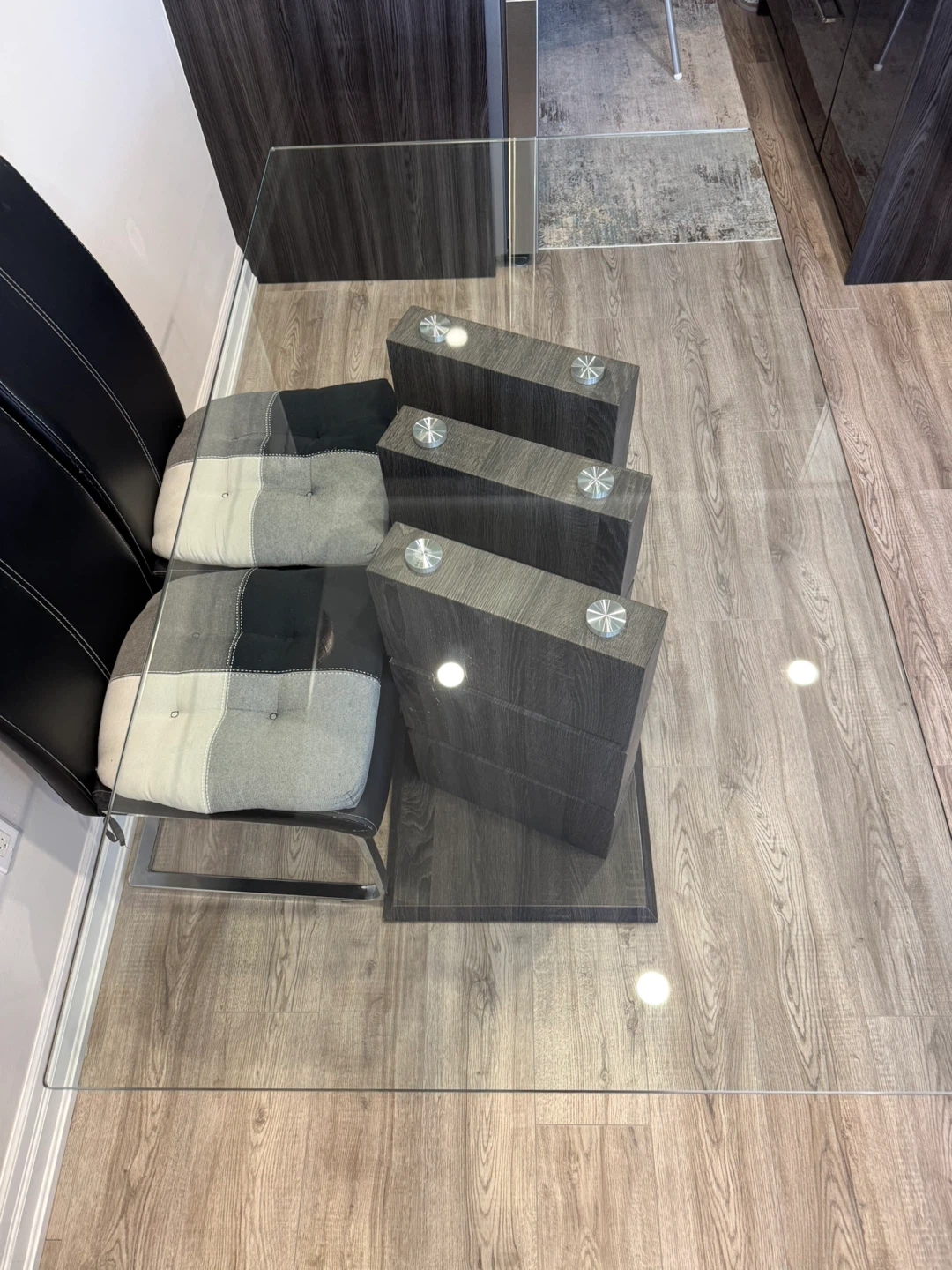 Glass Dining Table with Modern Base - photo 5