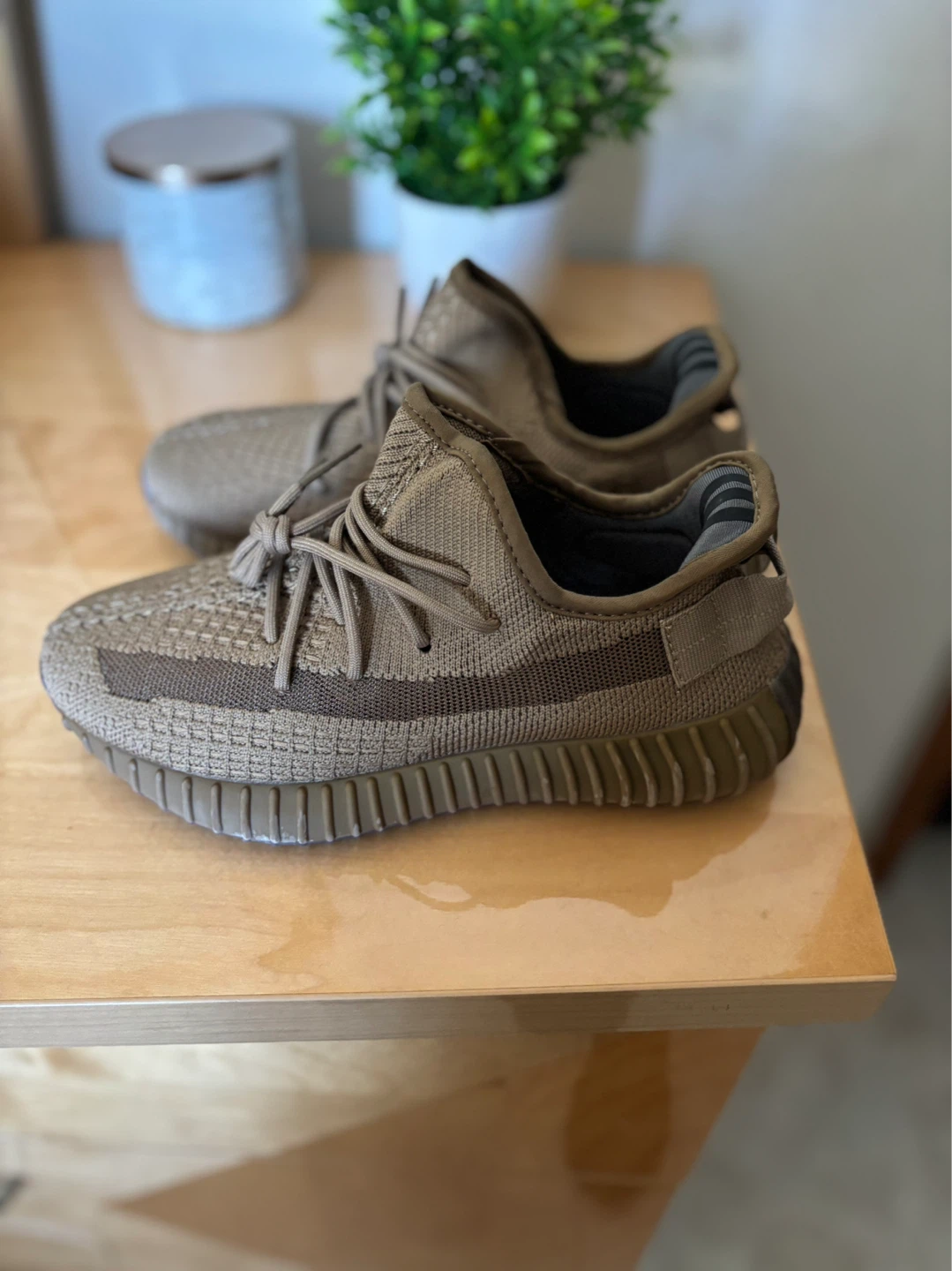 Earth tones running shoes casual - photo 3