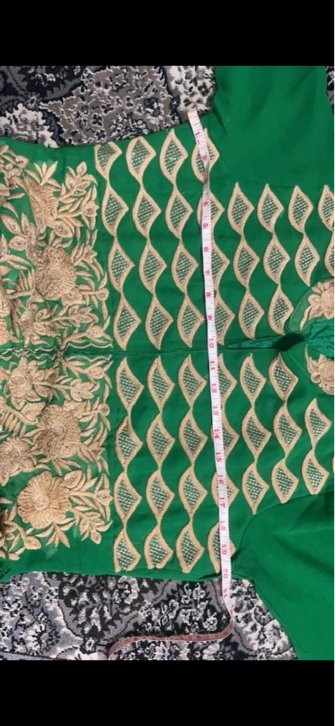 Brand new Green Embroidered Kurti with Dupatta - photo 5