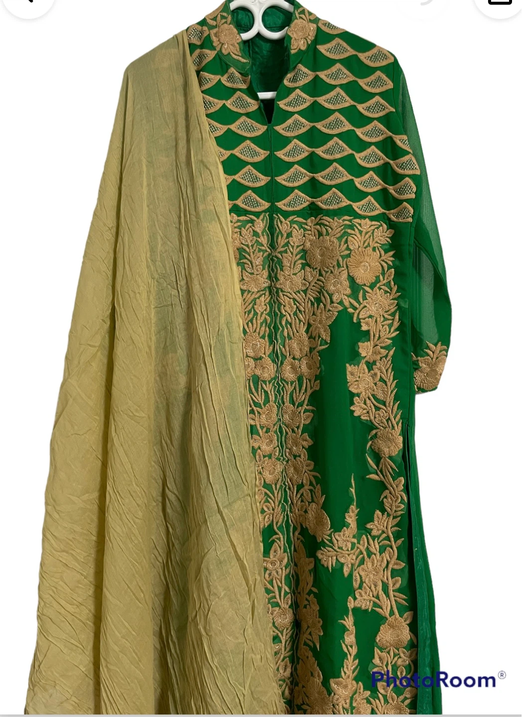 Brand new Green Embroidered Kurti with Dupatta