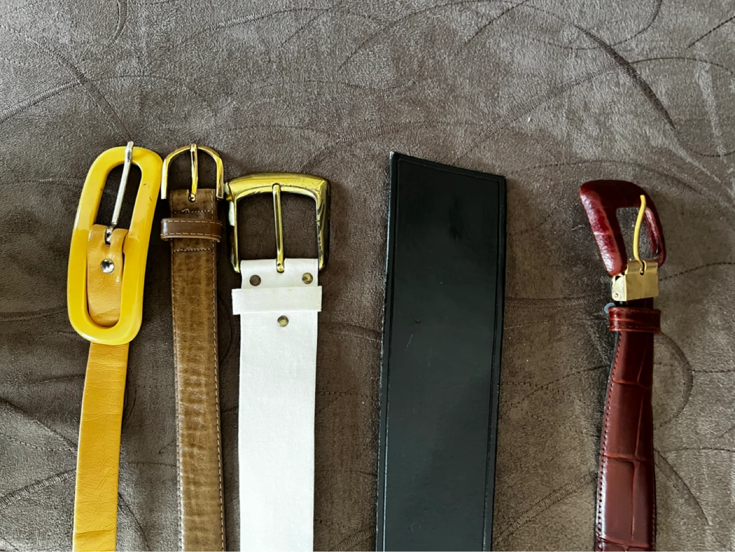 Set of 5 Women's Belts - photo 3