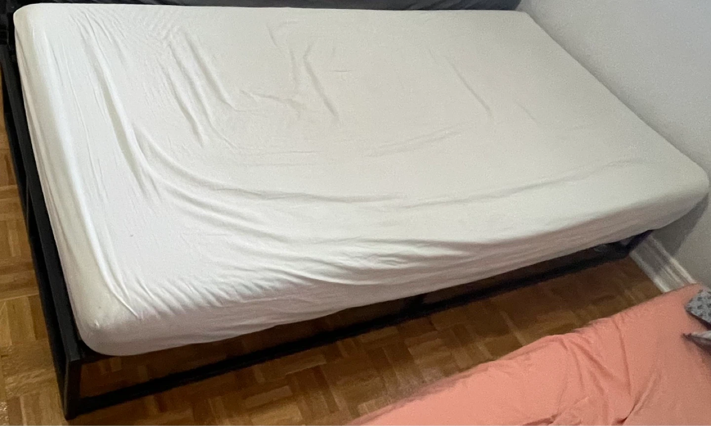 Black Metal Queen Bed Frame & Mattress - photo 3