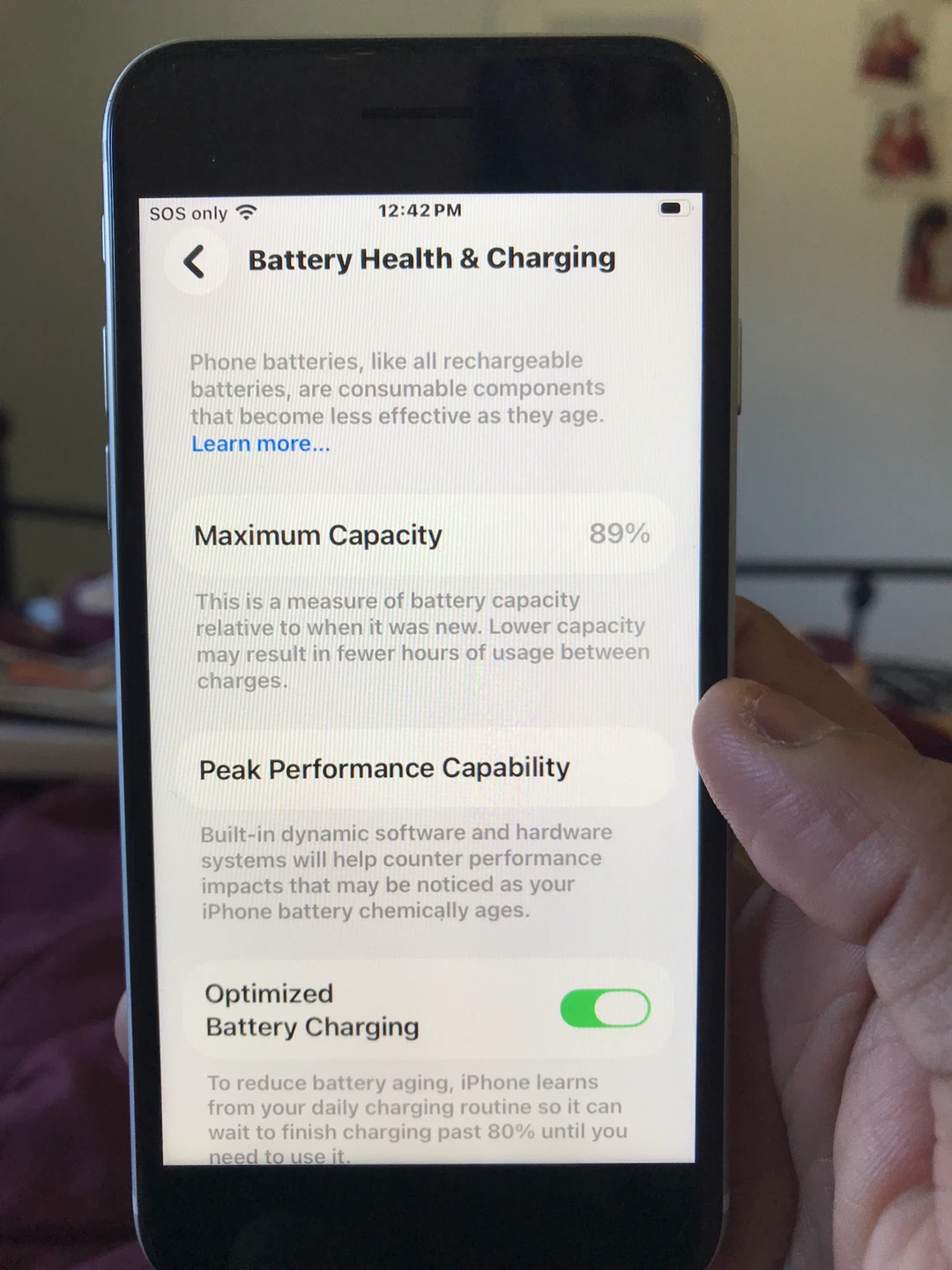 Apple iPhone SE 64gb - Cracked Back Glass - photo 3