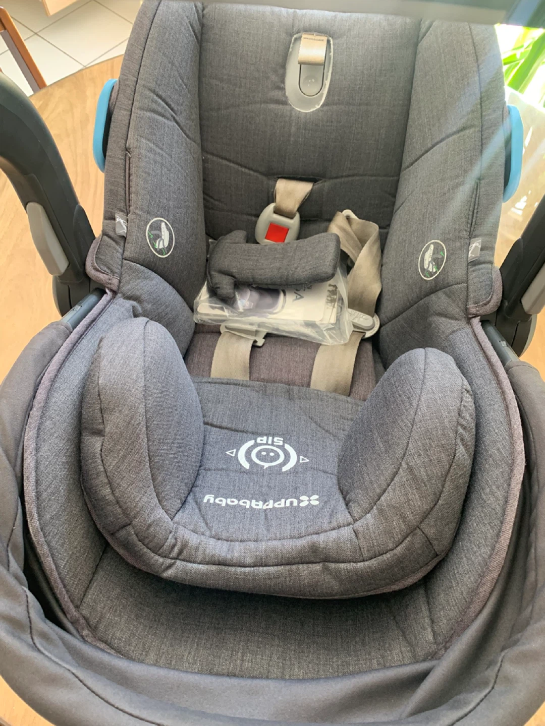 UPPAbaby MESA Infant Car Seat - photo 2