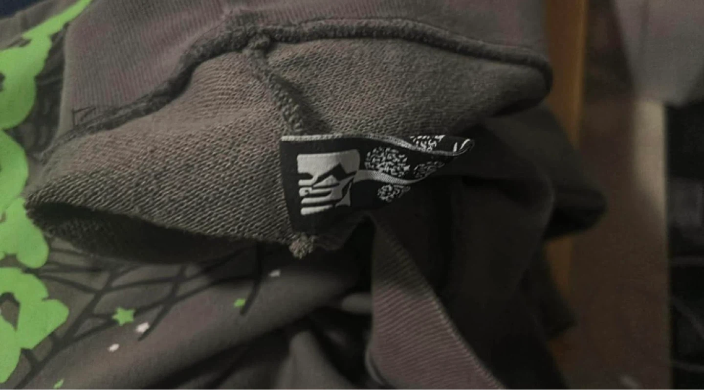 Spider hoodie grey size M - photo 2