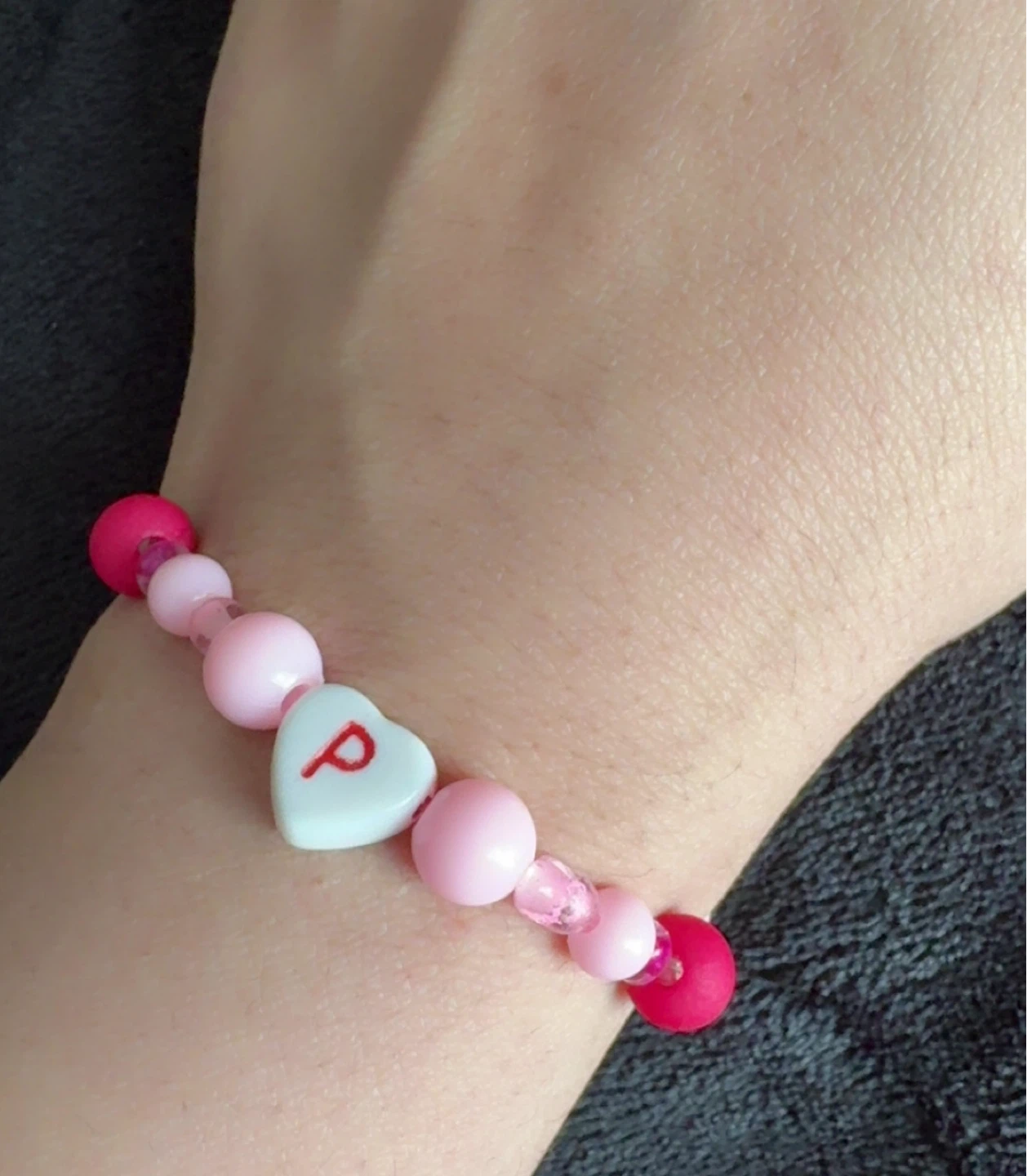 Beaded Bracelet with 'P' Heart Charm - photo 2