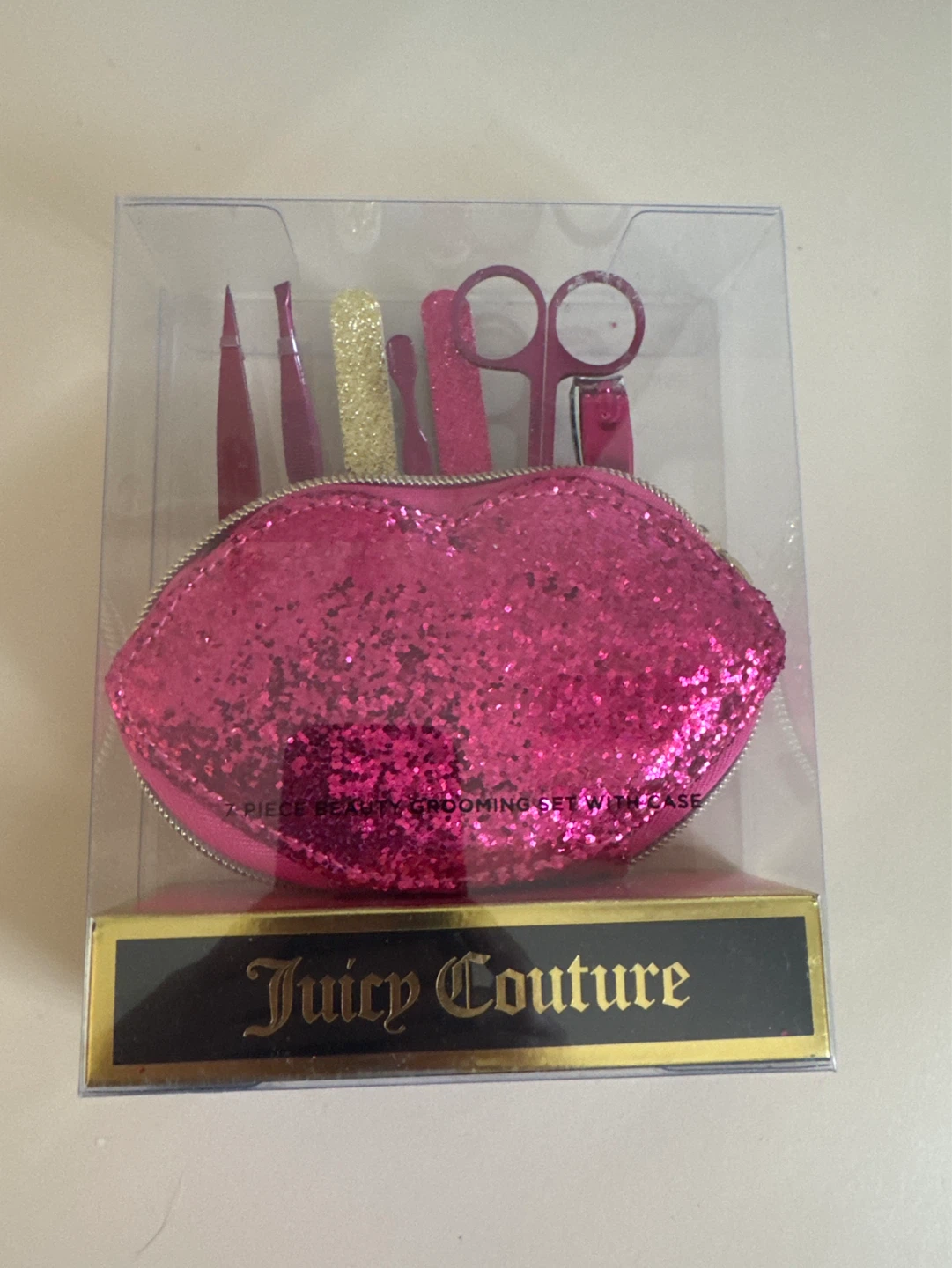 Juicy Couture 7-Piece Beauty Grooming Set with Lip Case - photo 2