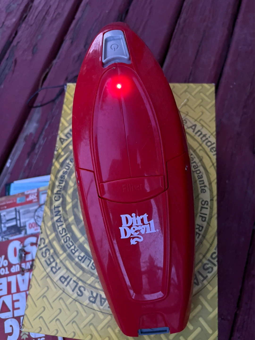 Dirt Devil Red Handheld Vacuum