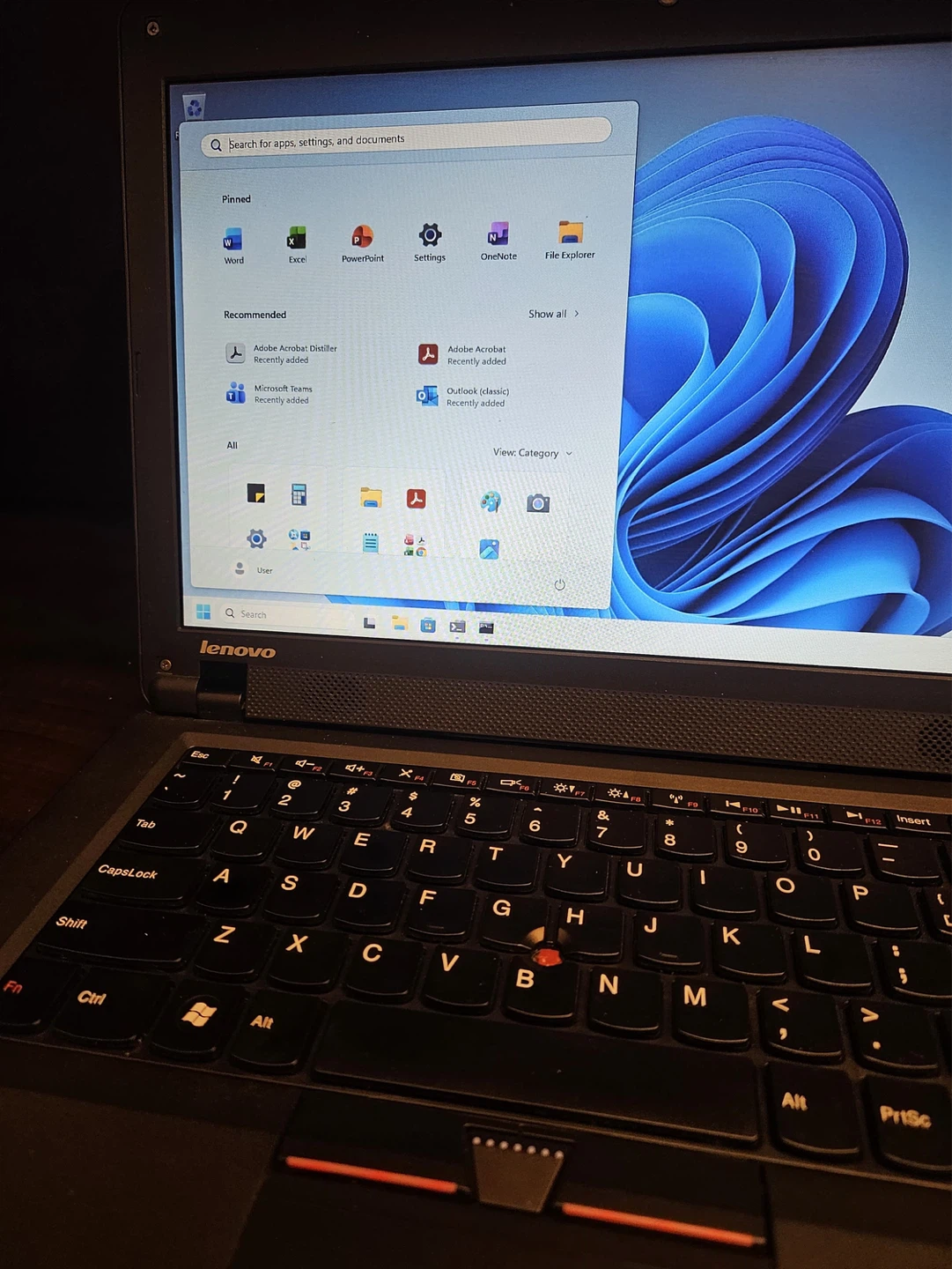 🔥 14” Lenovo ThinkPad Edge - 128GB SSD | Windows 11 Pro - photo 3