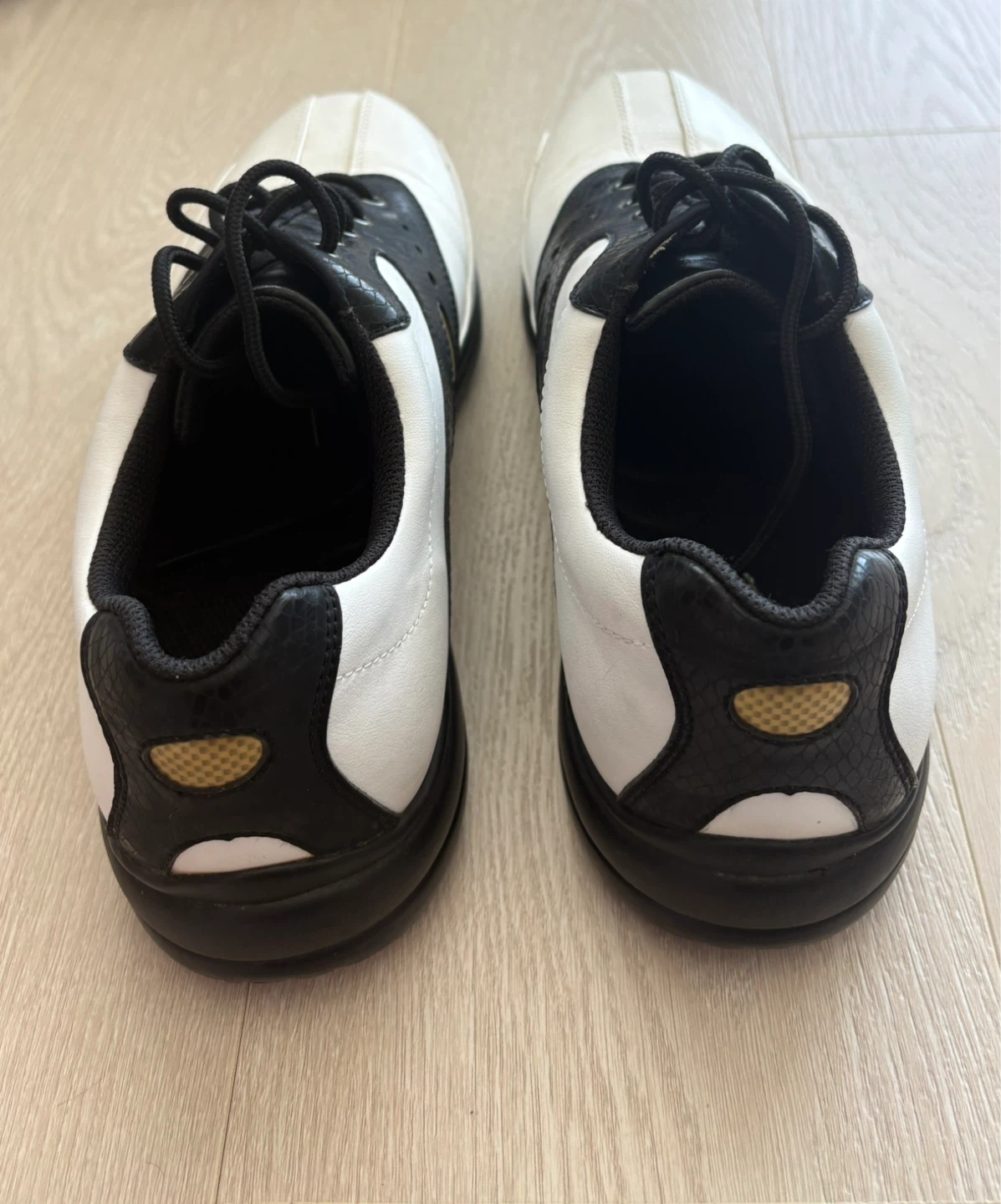 White and Black Leather Golf Shoes - photo 3
