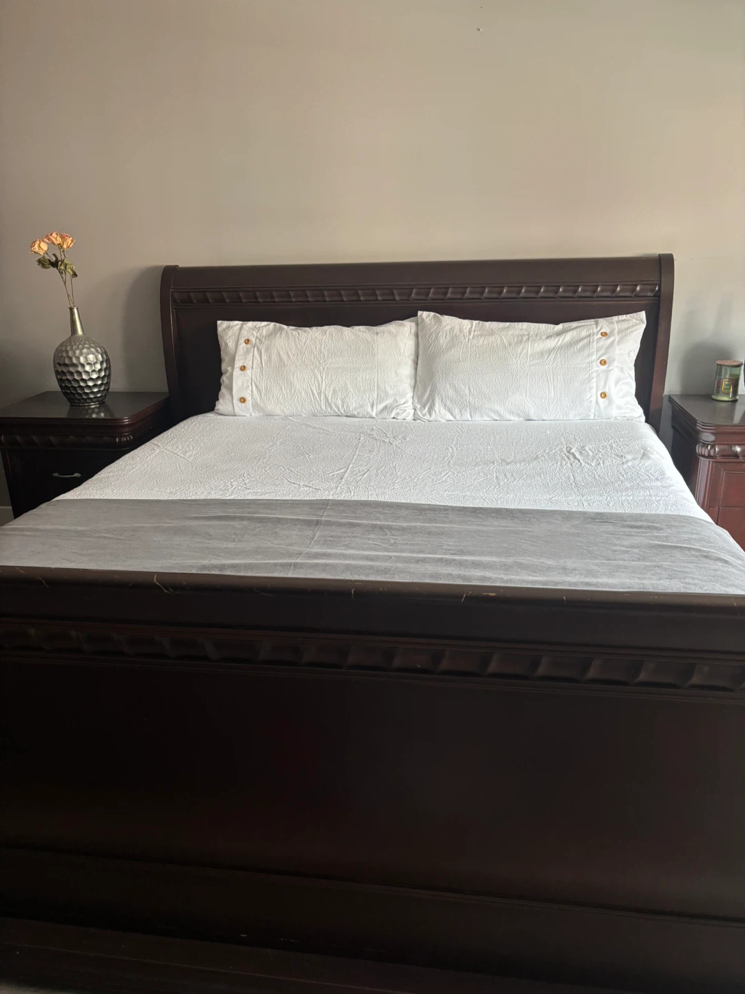 Dark Wood Bedroom Set