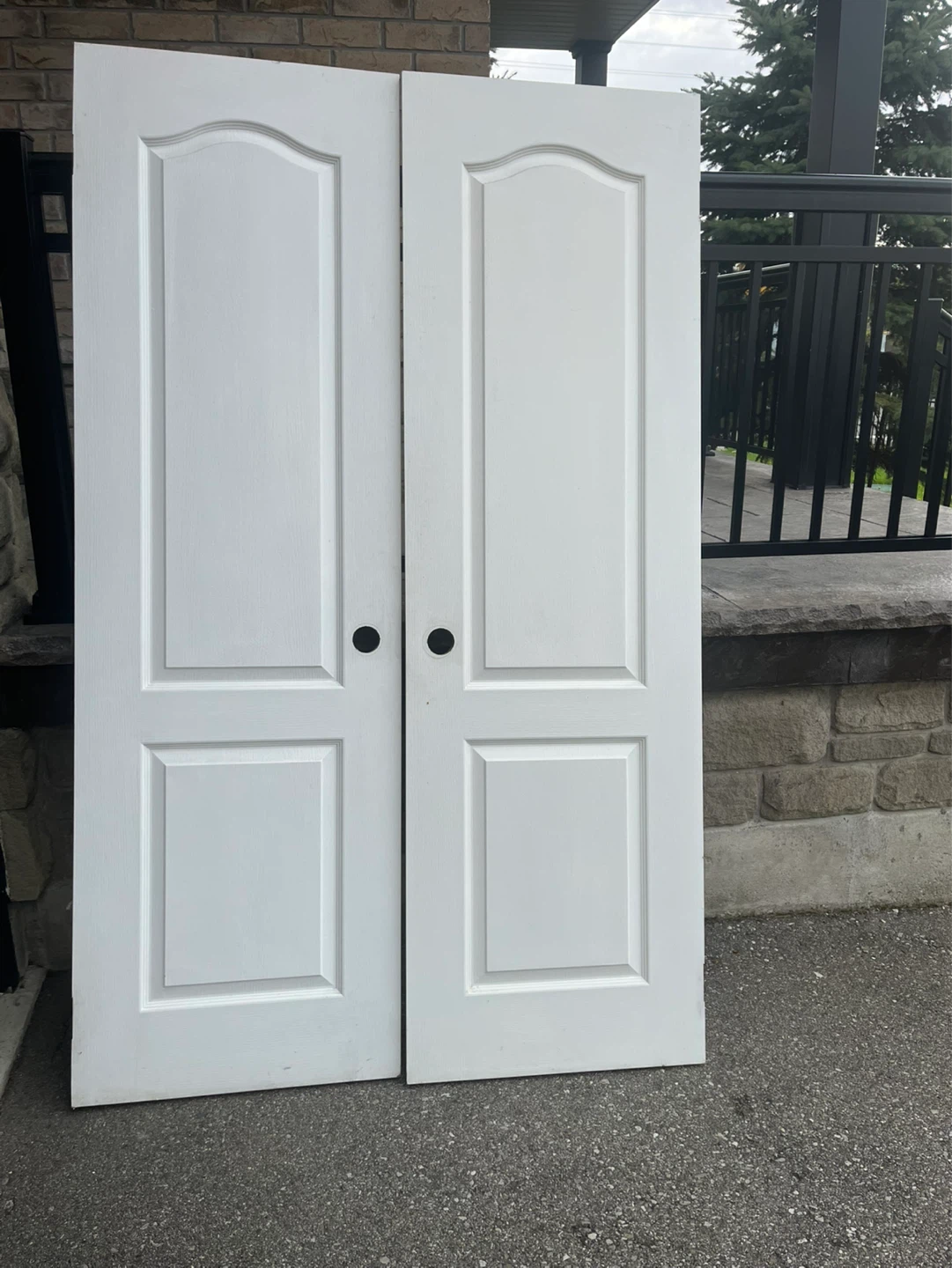 Pair of White Interior Doors - photo 3