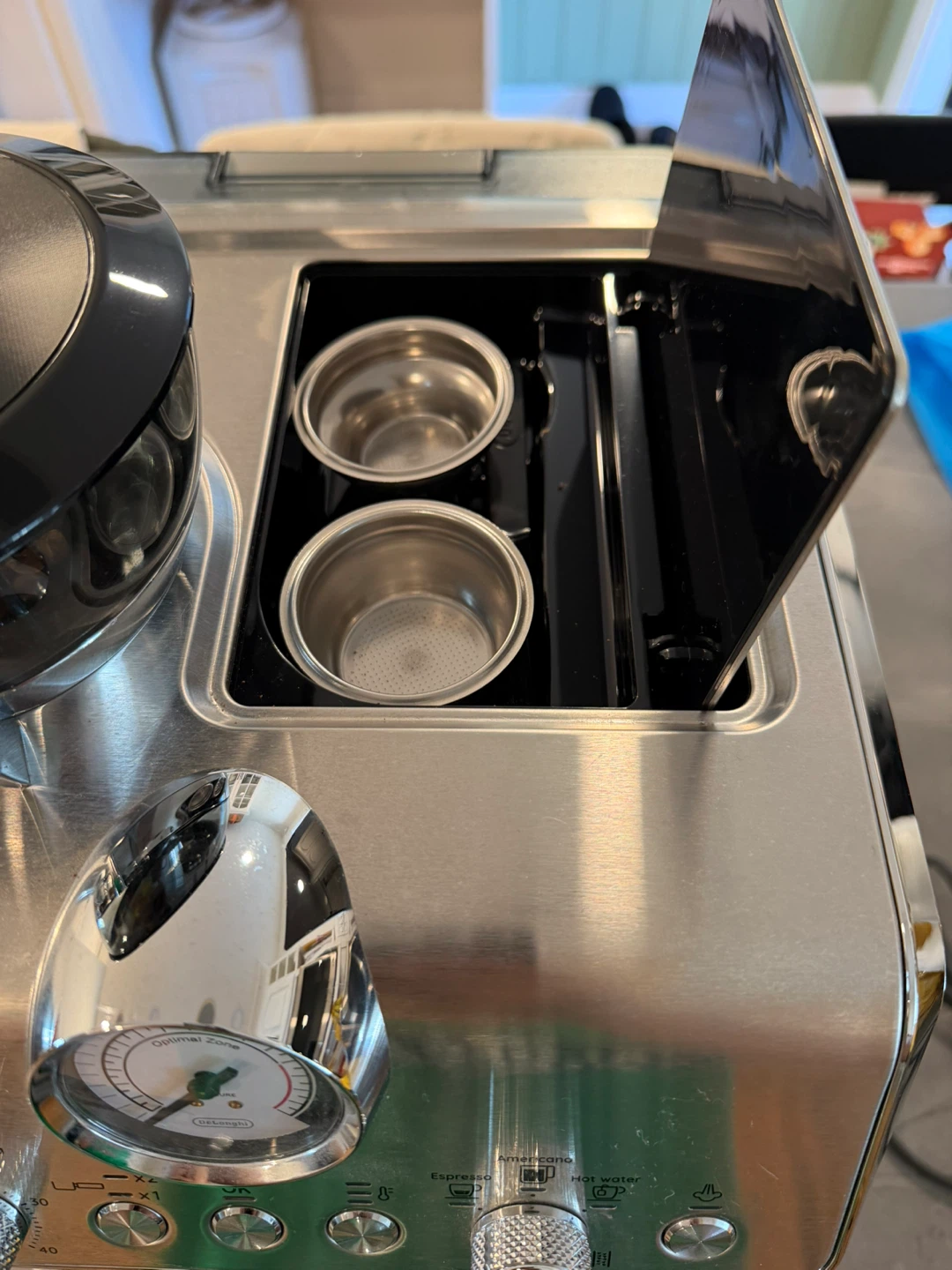 DeLonghi La Specialista Espresso Machine - photo 5