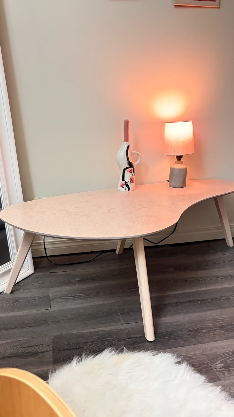 Minimalist Wavy Shape Coffee Table - photo 4