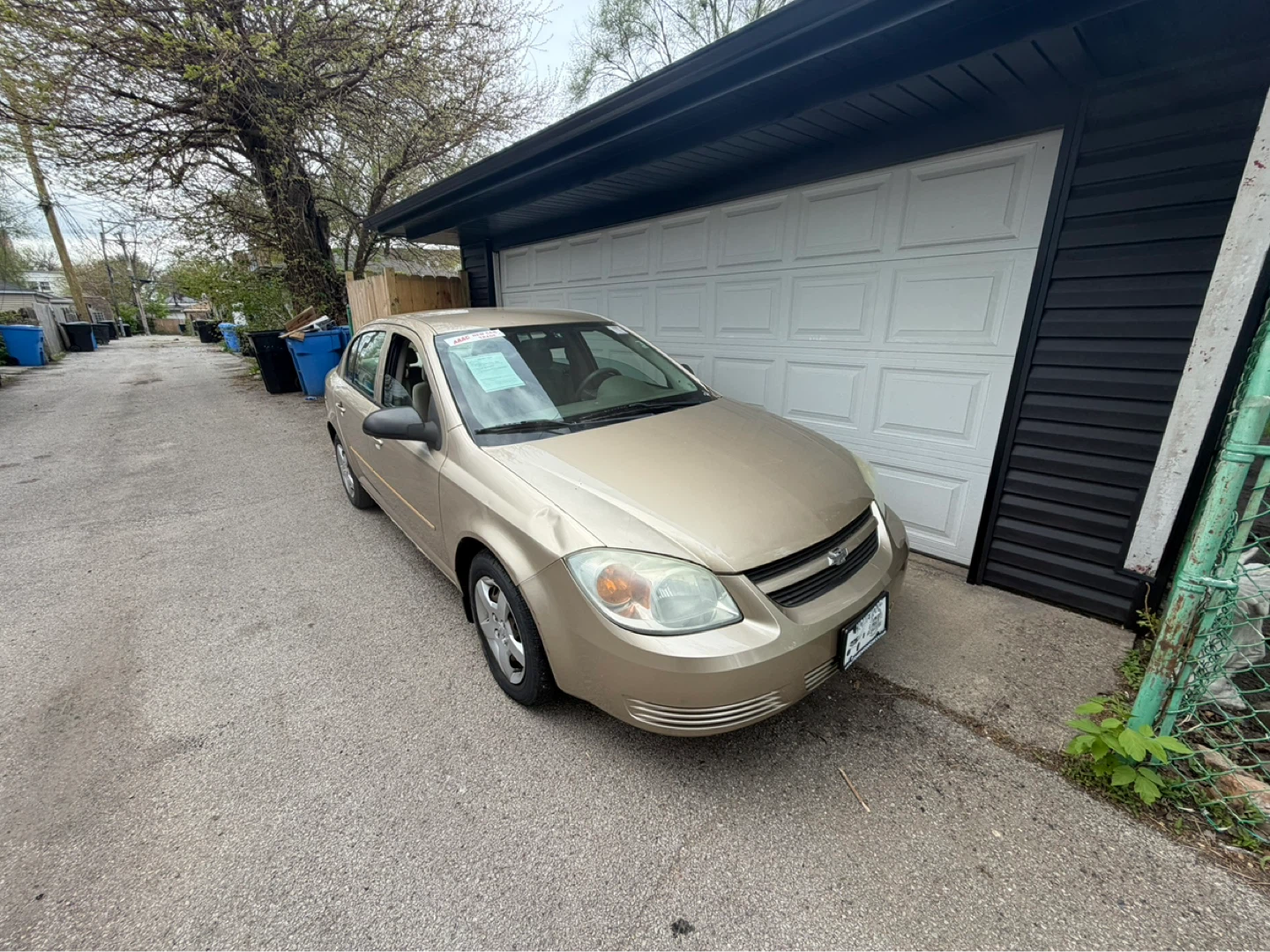 Gold Chevrolet Cobalt Sedan - photo 3