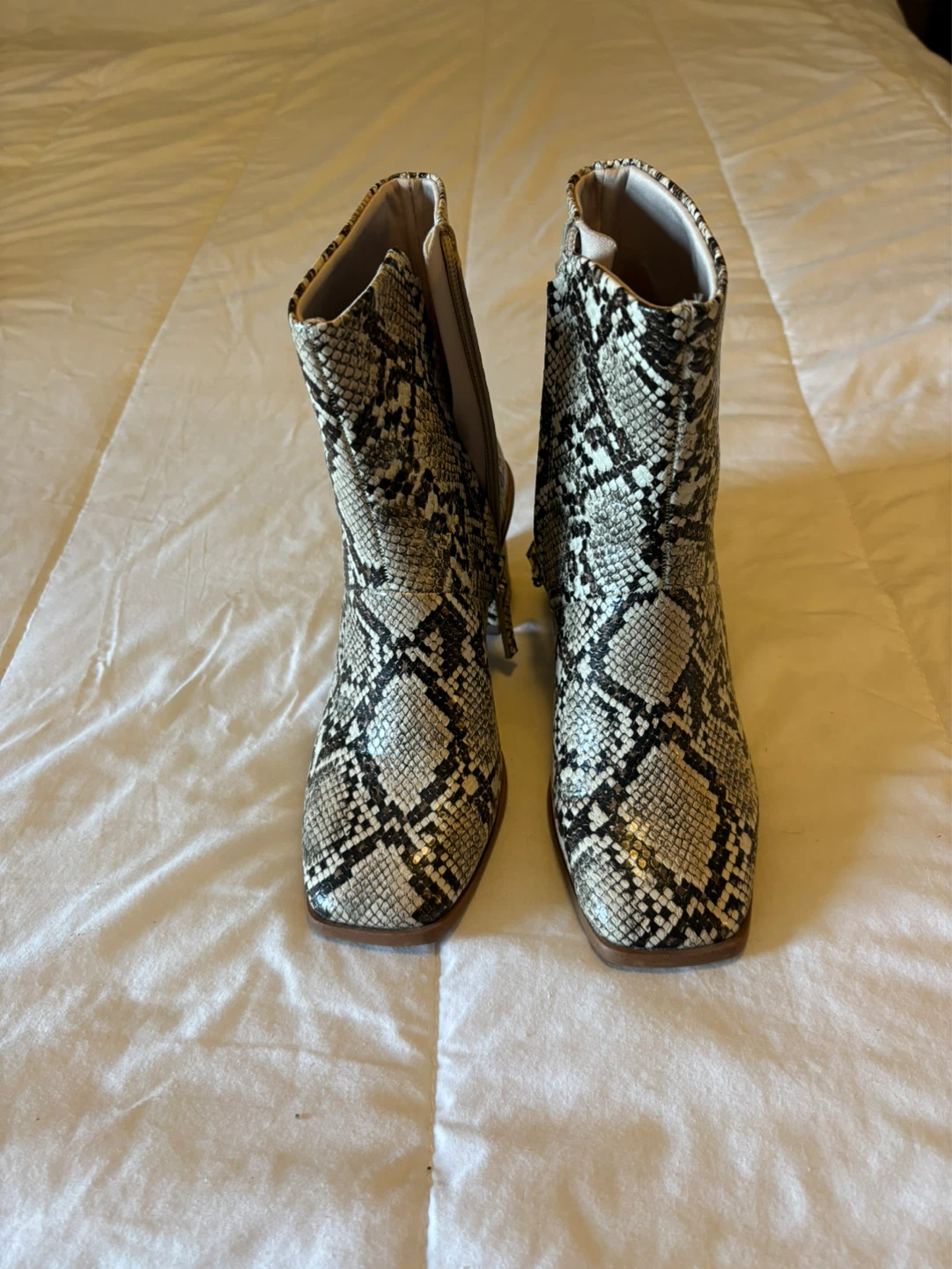 Women's Fashion Boots Assortment - photo 3