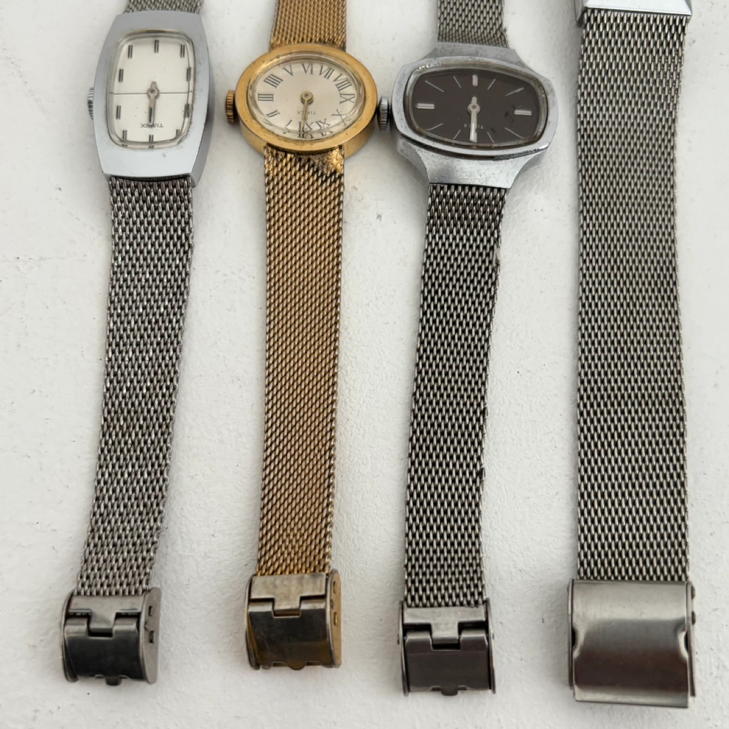 4 Vintage Timex Watch Lot - photo 5