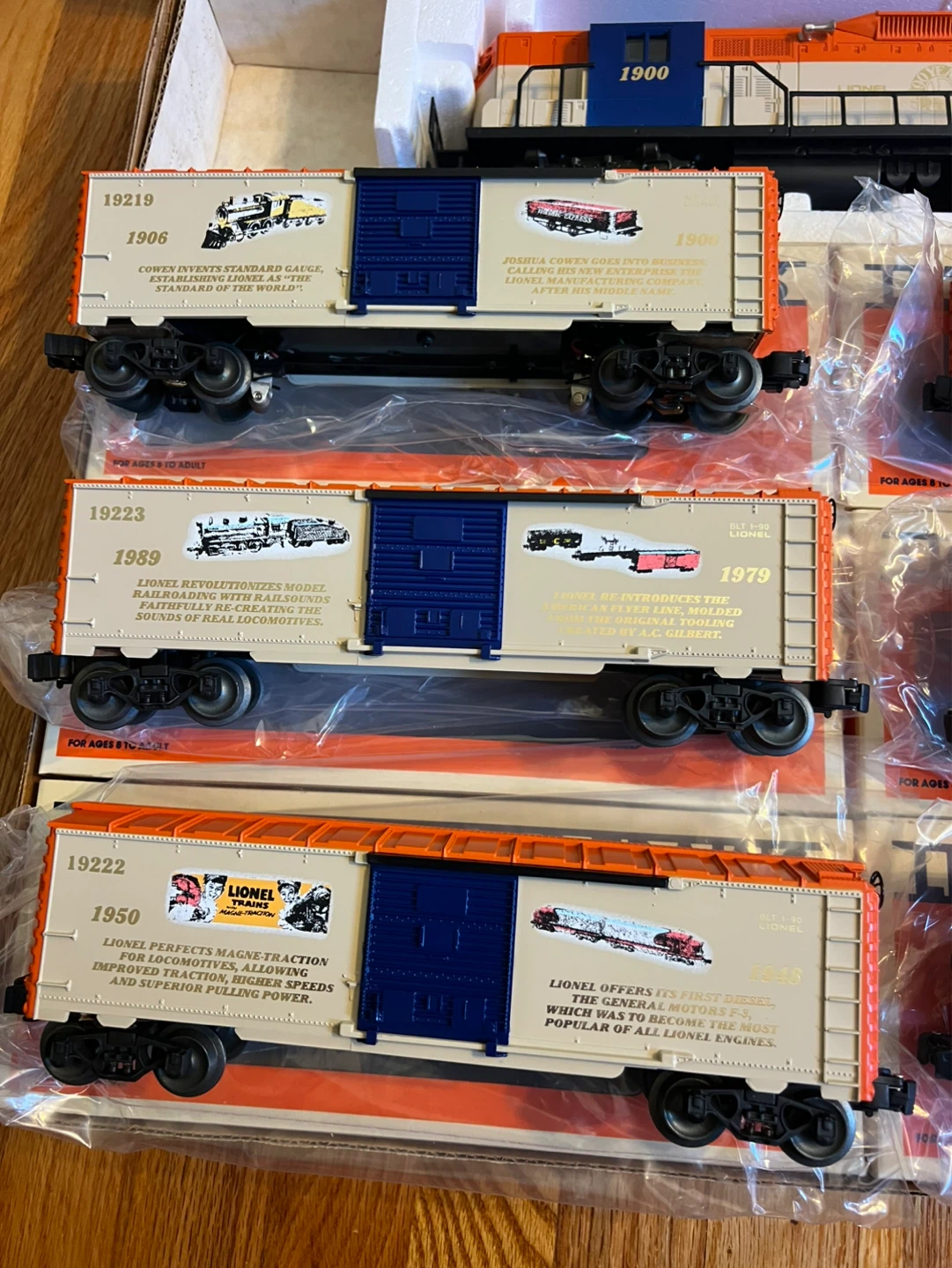 Lionel 1990 90TH Anniversary Electric Train Set - photo 4