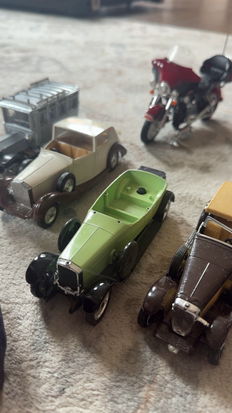 Assorted Die-cast Model Cars and Motorcycles - photo 2