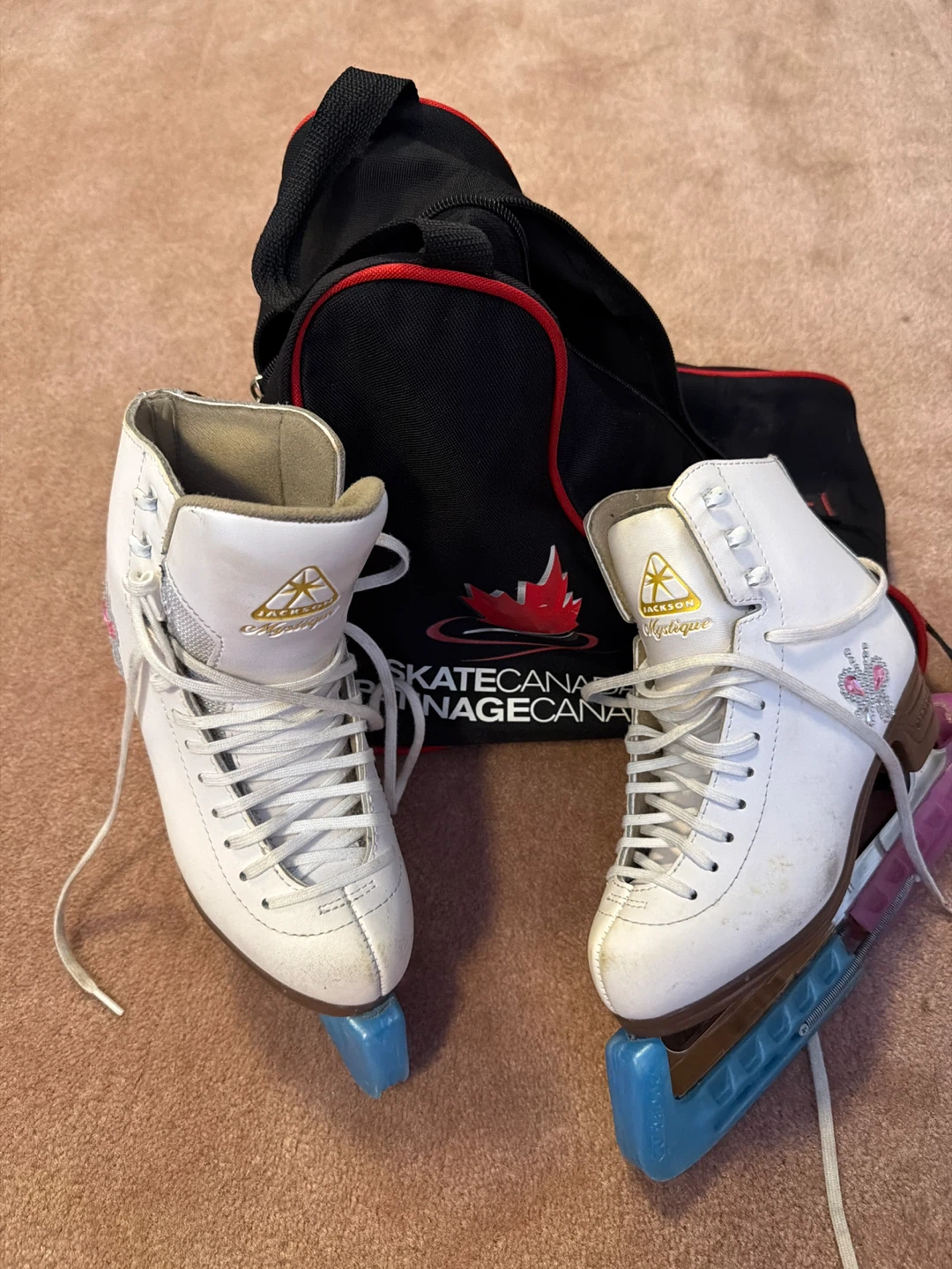 Jackson Mystique Women's Figure Skates with Skate Canada Bag