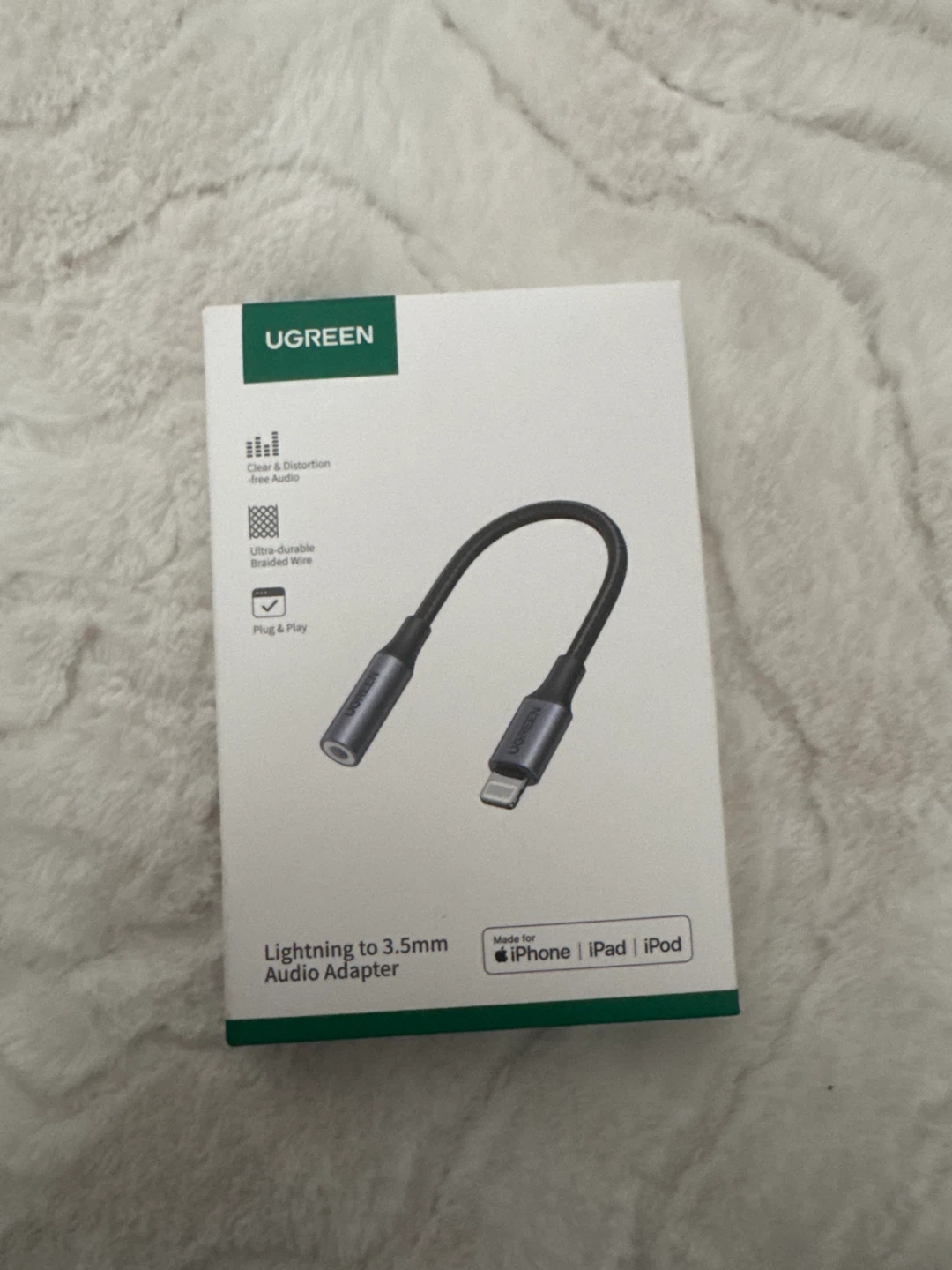 UGREEN Lightning to 3.5mm Audio Adapter