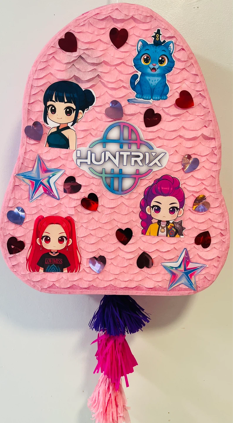 Huntrix Piñata - photo 2