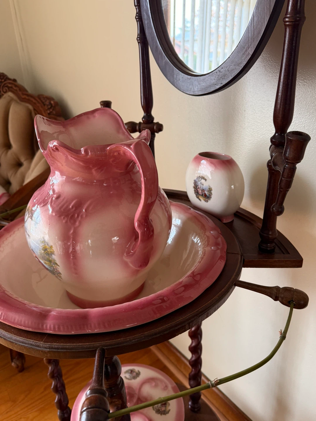 Vintage Pink Floral Wash Basin and Pitcher Set - photo 3