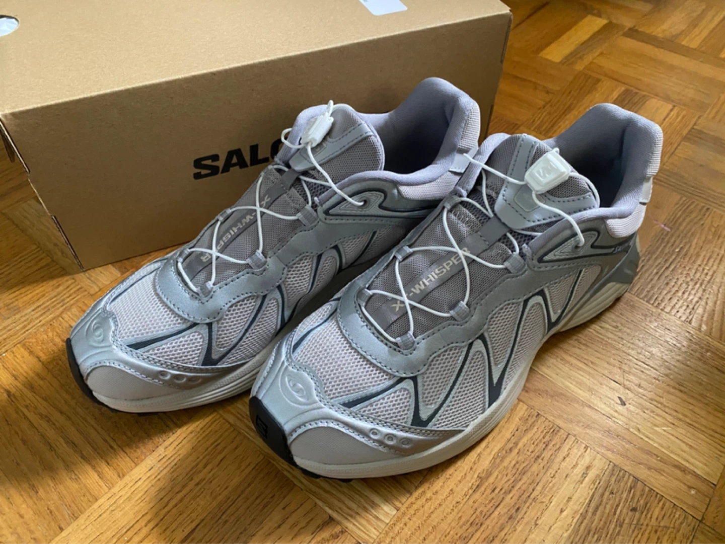 Salomon XT-Whisper - Size 8.5 Womens