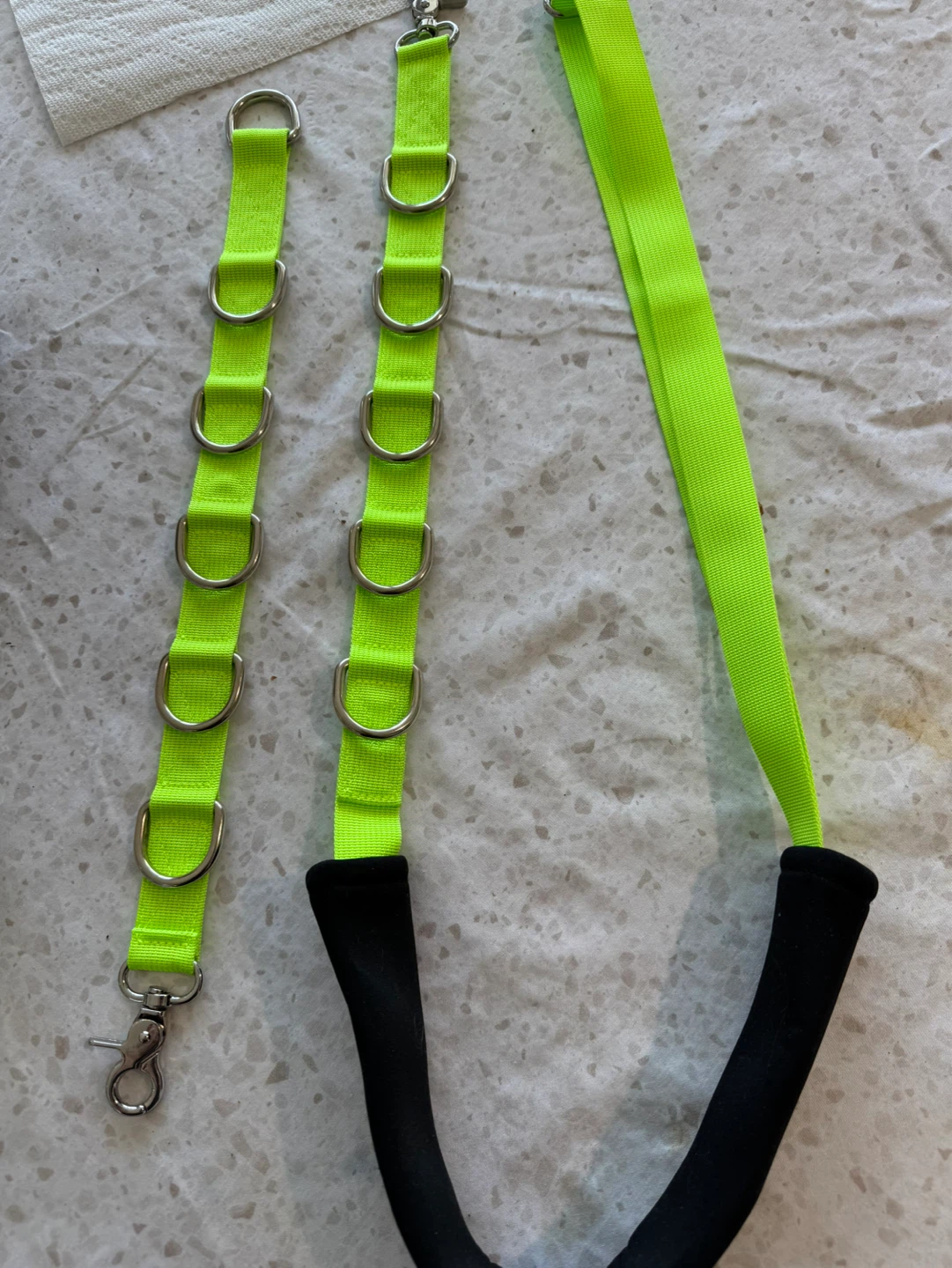 Dog extender straps with Multiple Rings