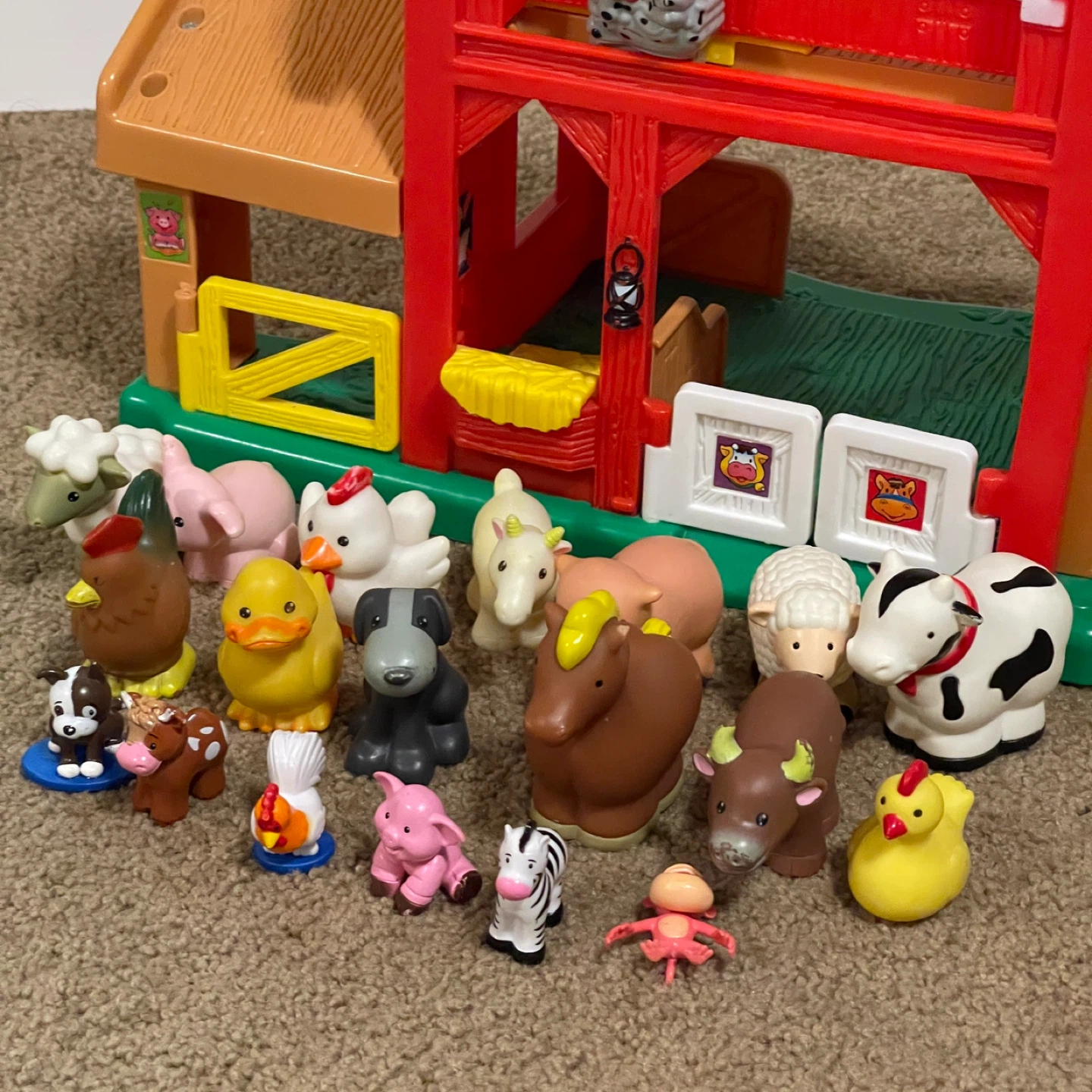 Fisher Price little people farm set - photo 2
