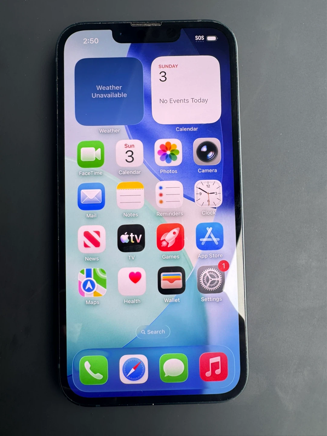 Unlocked iPhone 13 -86% battery health - photo 5
