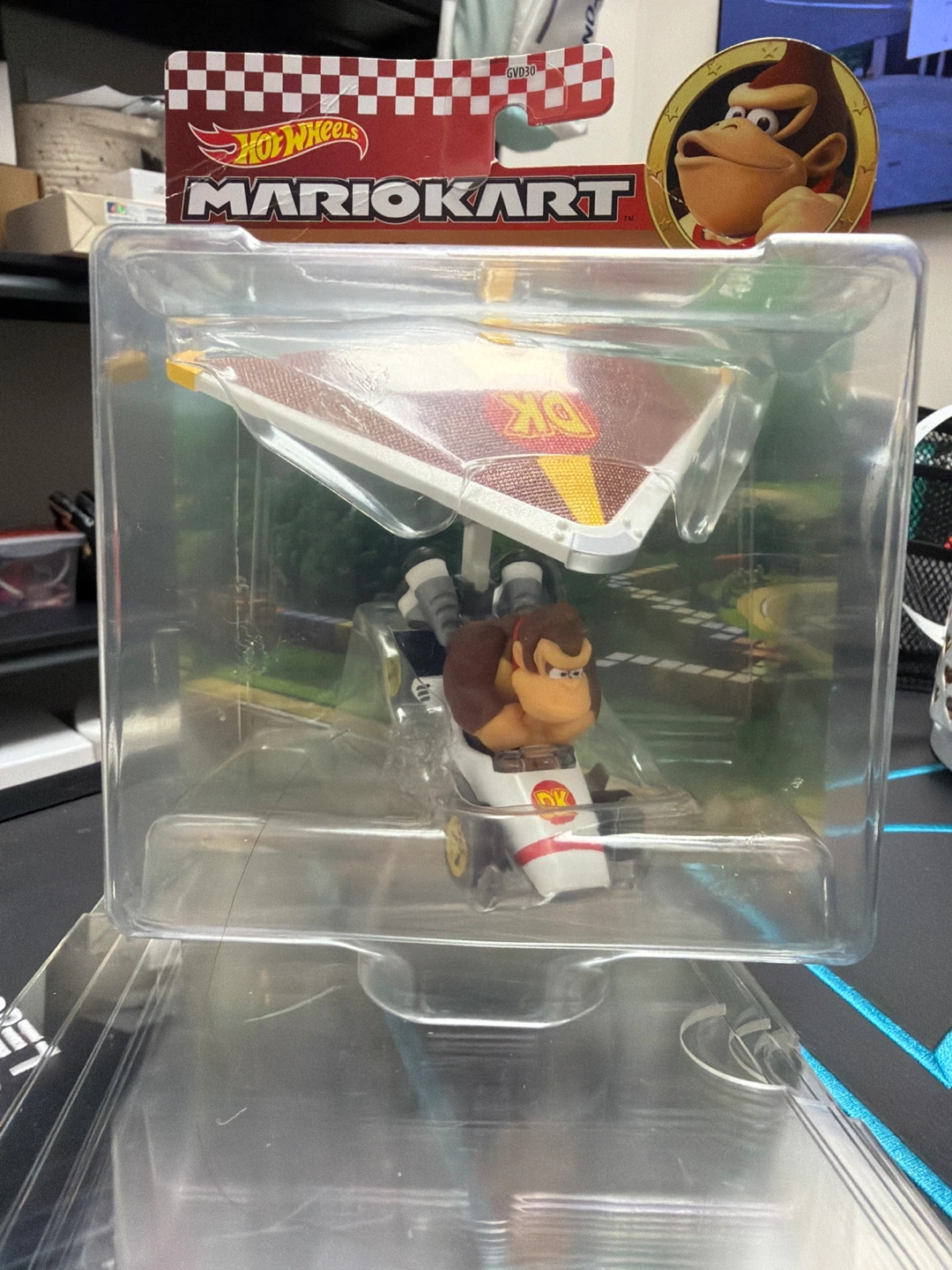Hot Wheels Mario Kart Donkey Kong Kart