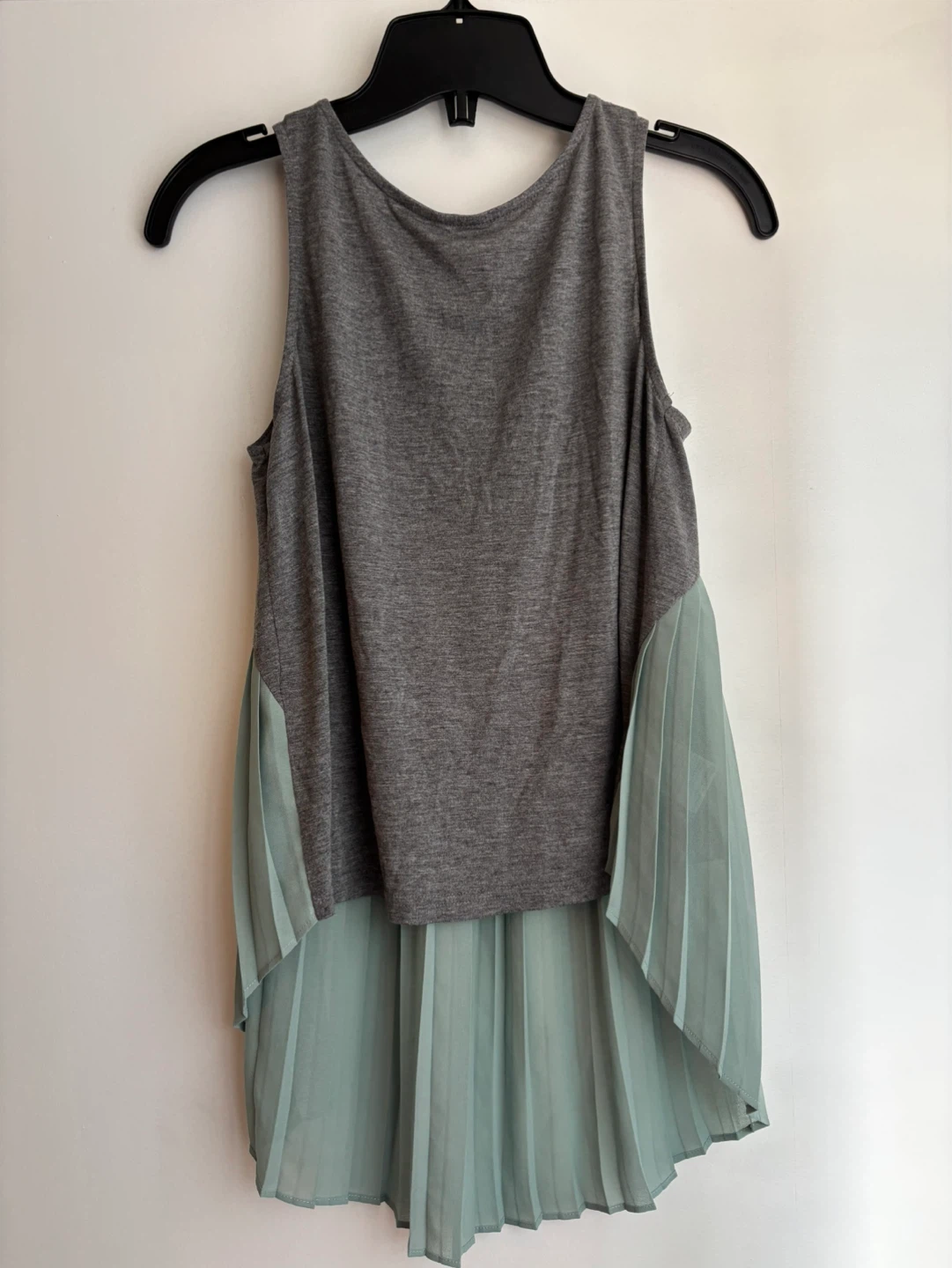 Forever 21 Tank Top with Pleated Mint Green Hem - photo 2