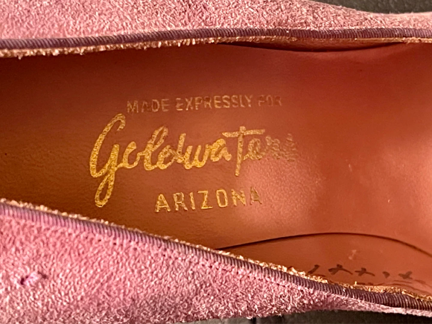 1950s Vintage Pink Suede Heeled Shoes - photo 4
