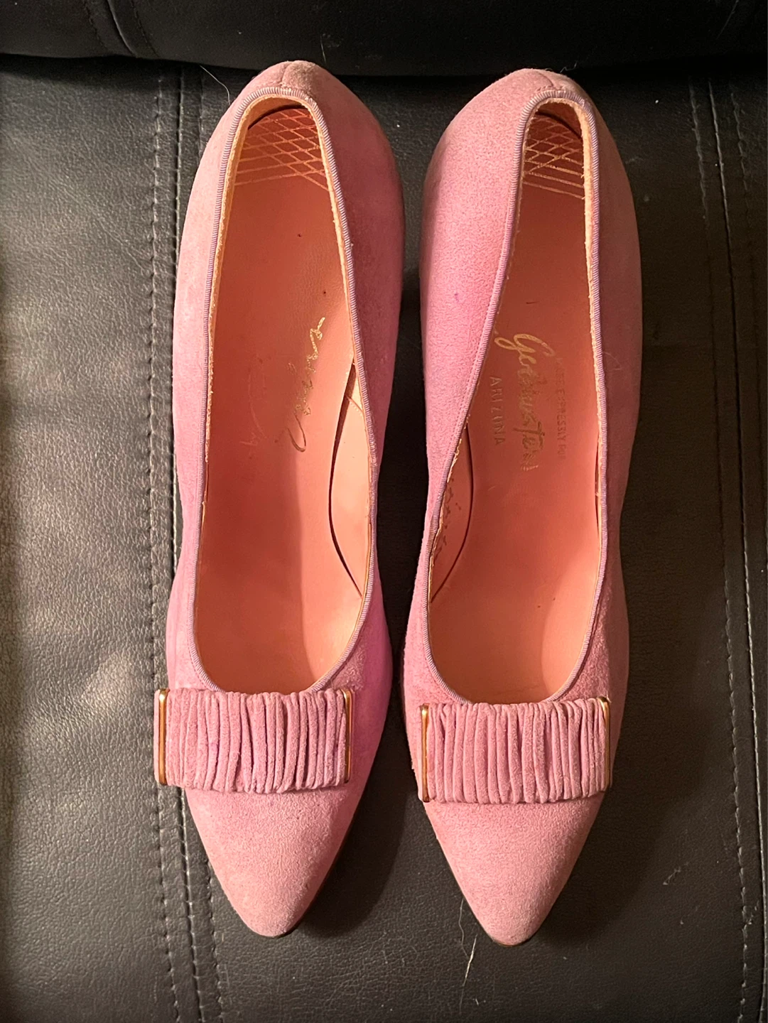 1950s Vintage Pink Suede Heeled Shoes