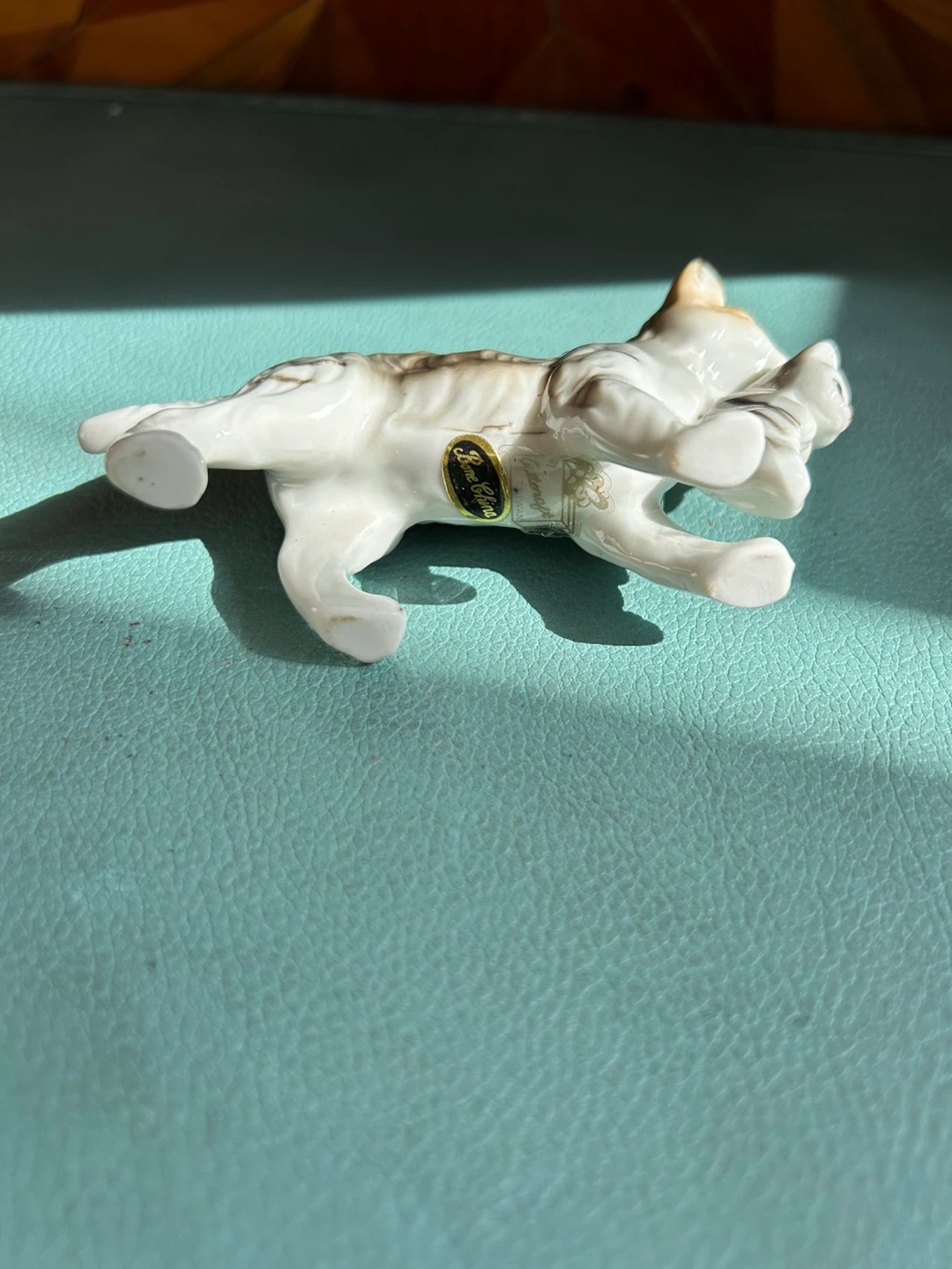 Ceramic Mother and Kitten Figurine - photo 4