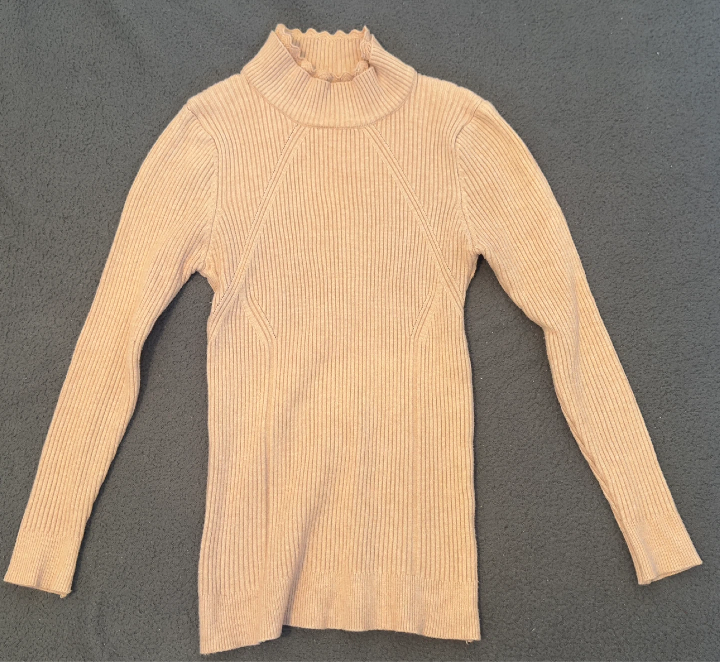 Women's Ribbed Turtleneck Sweater - Beige