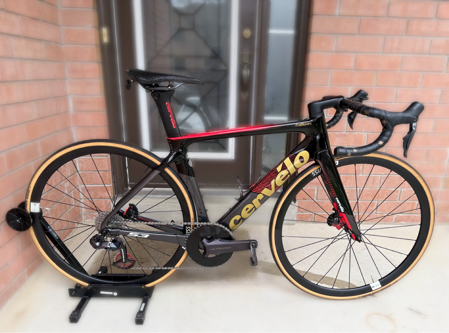 Cervélo S3 Disc, Upgraded Ultegra Di2 12-Speed. Size Small.