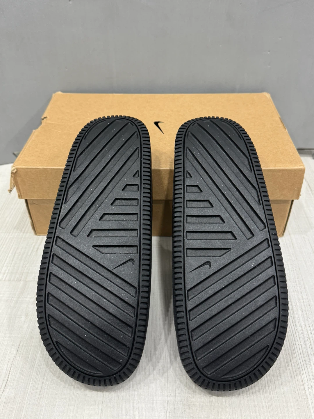Nike Calm Slide [Brand New] - Size 9M - photo 4