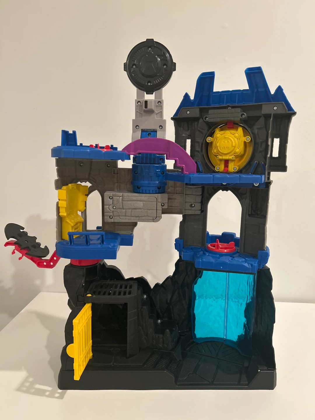 Fisher-Price Imaginext DC Super Friends Batcave play set - photo 3
