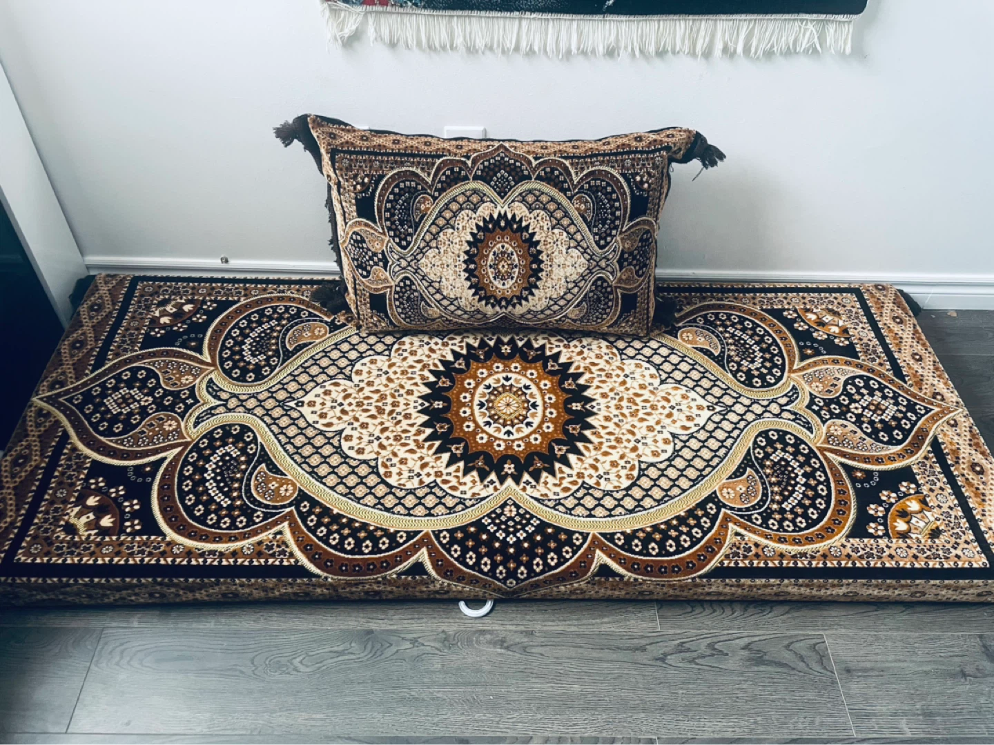 Afghani toshak