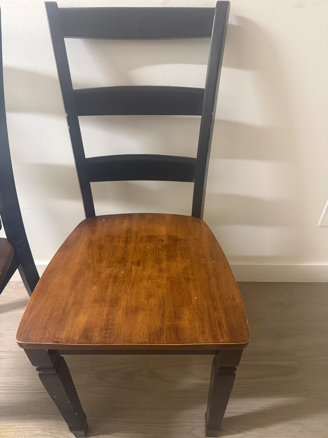 Wooden Dining Chairs (4 nos) - photo 3