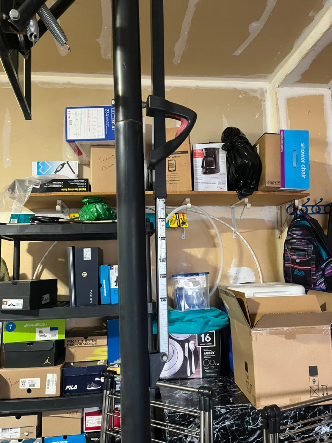 Basketball Hoop with Adjustable Height Pole