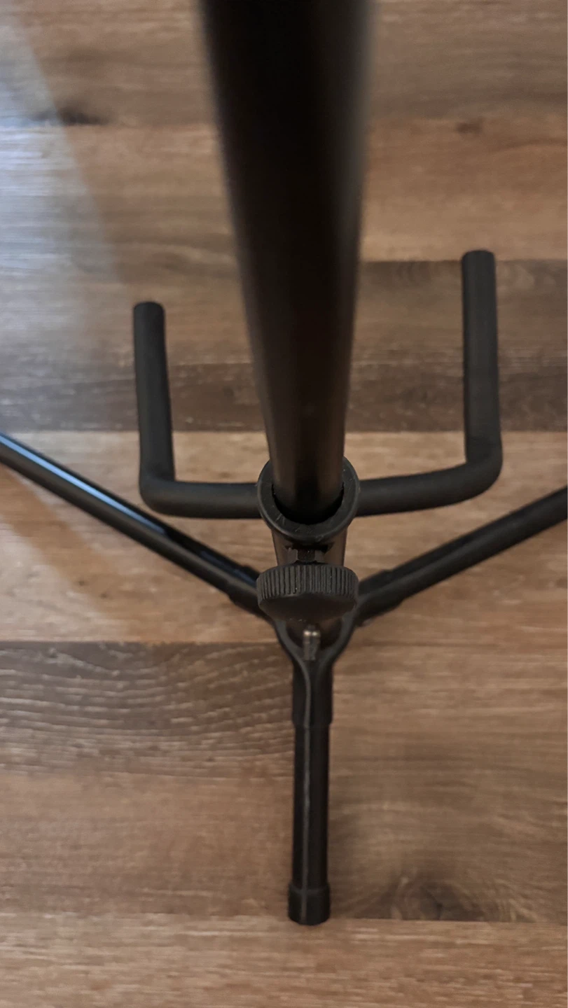 Black Guitar Stand - photo 3