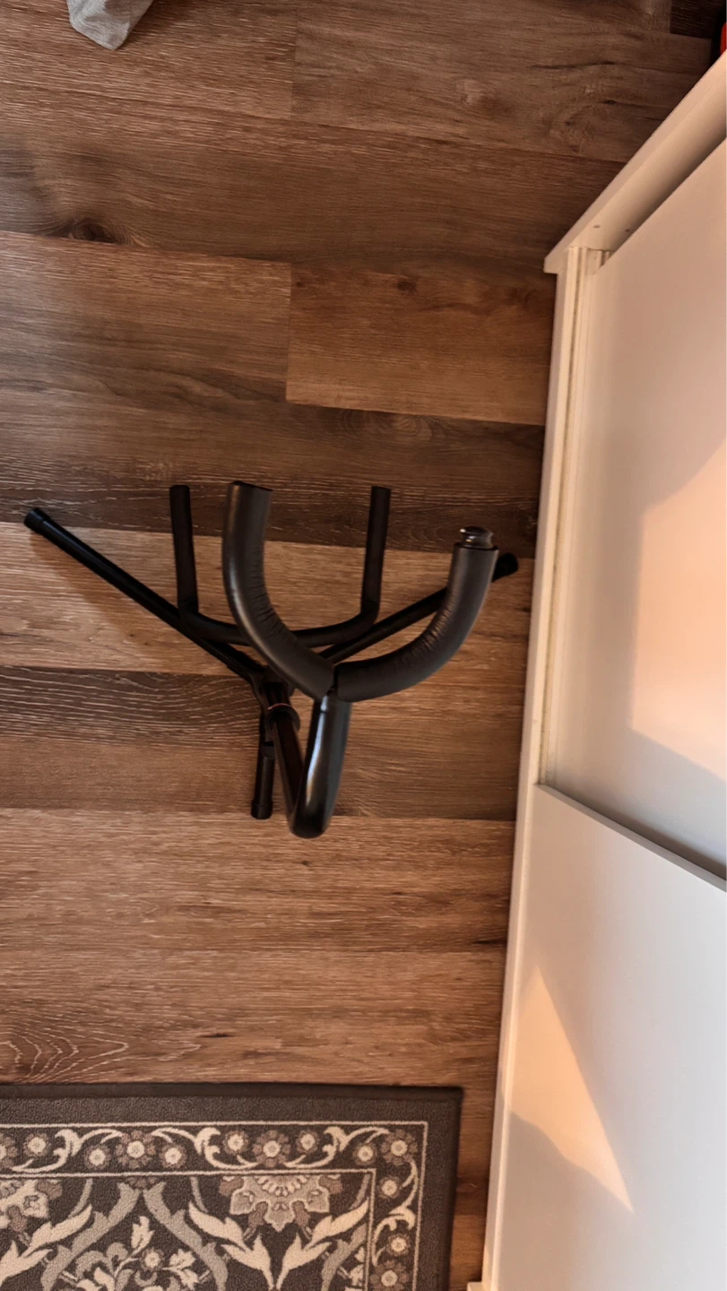 Black Guitar Stand - photo 2