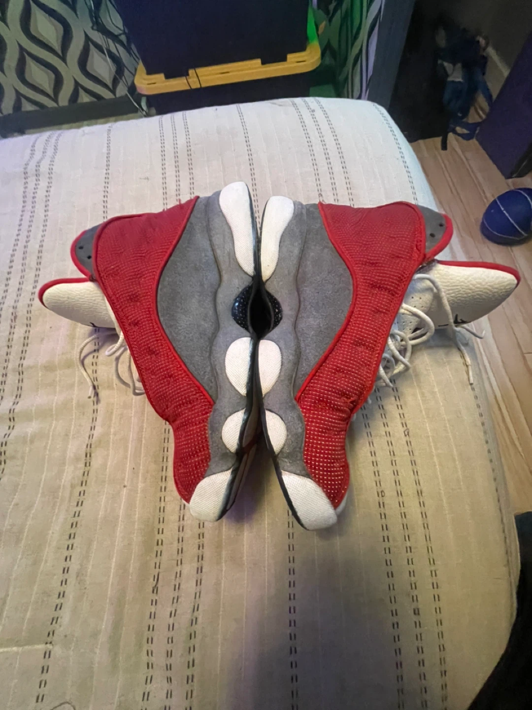 Air Jordan 13 Red White Basketball Shoes - photo 2