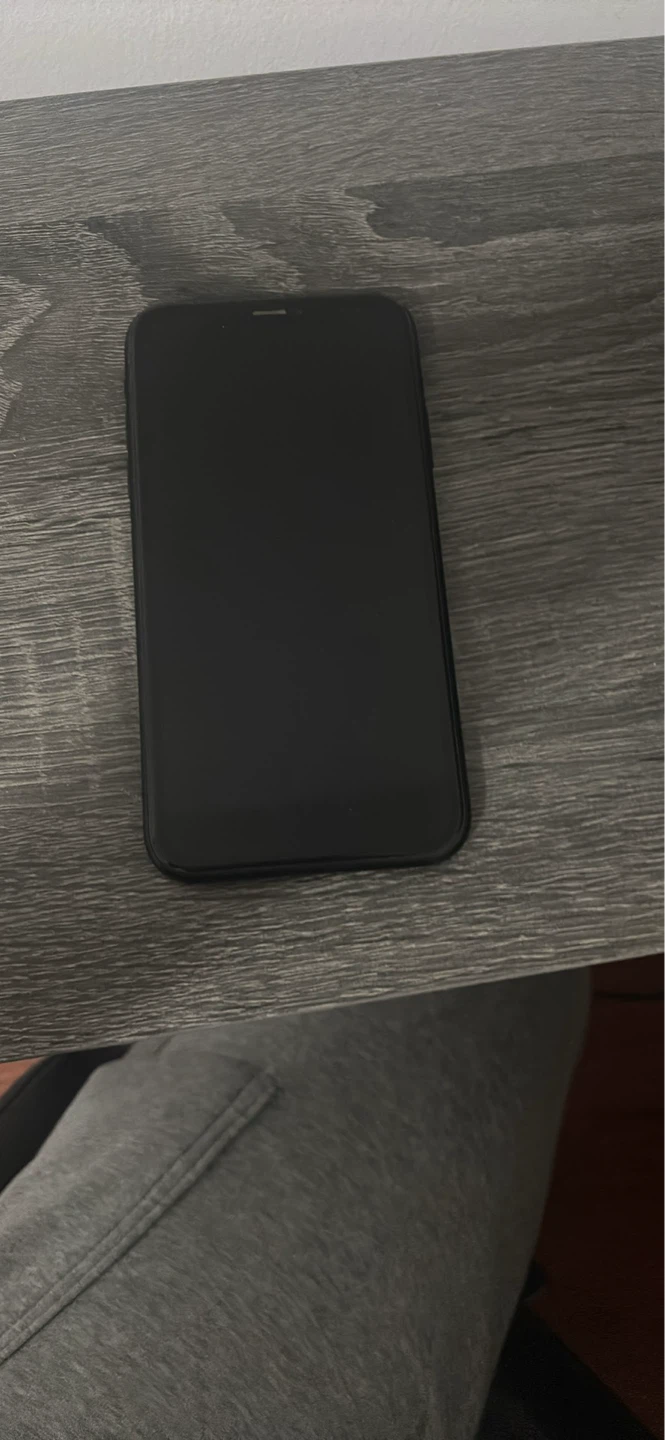 Apple iPhone XR - 256GB - Black