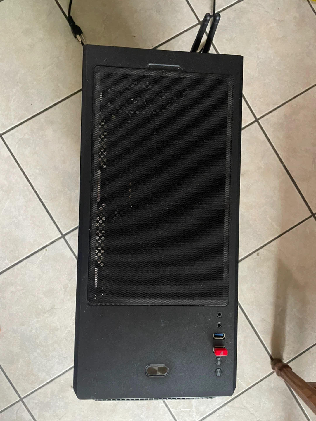 CyberpowerPC Gaming PC Tower - photo 3