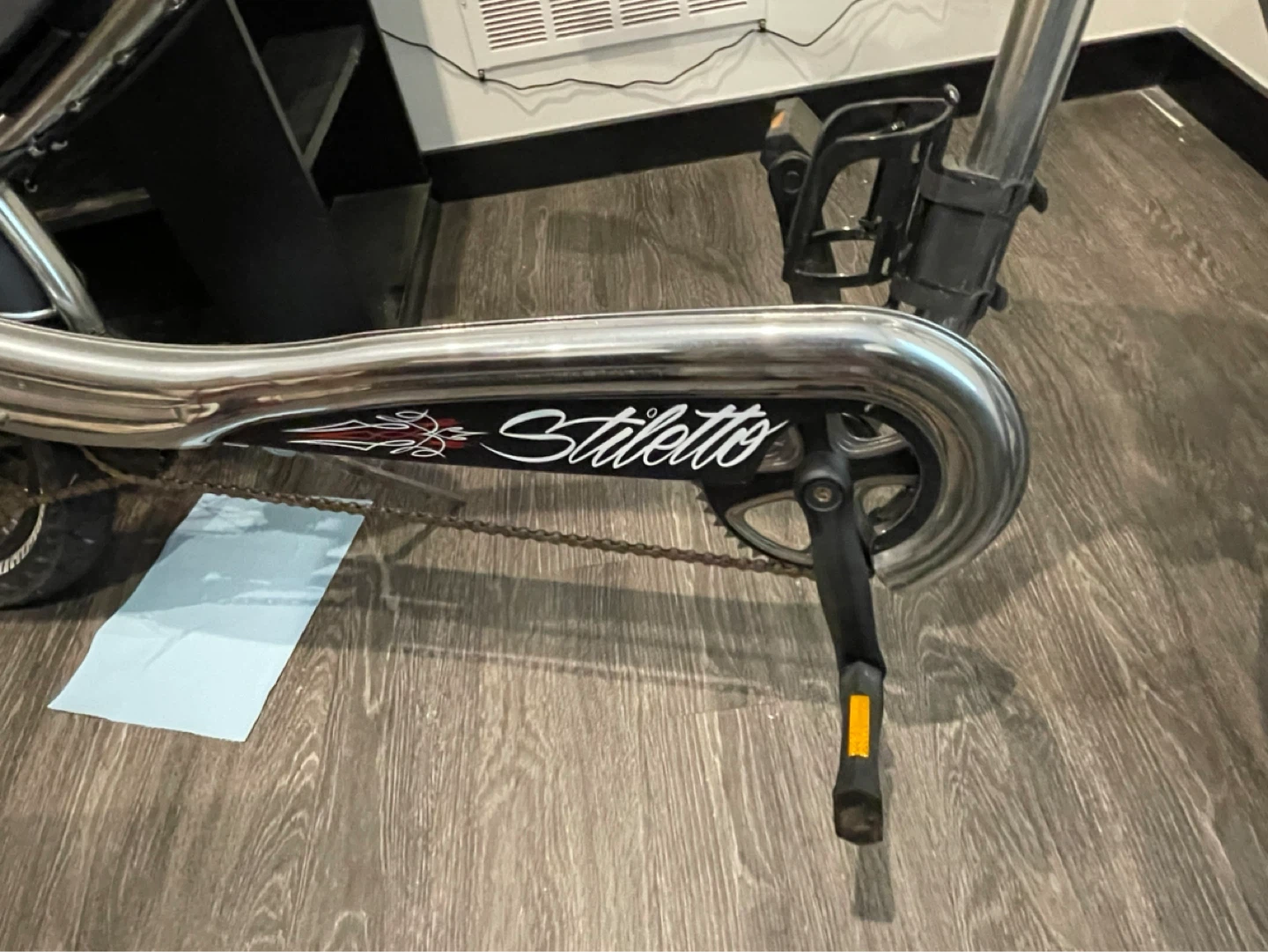 Stiletto Cruiser Bicycle - photo 2